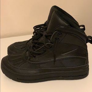 Nike Boots size 5.5Y